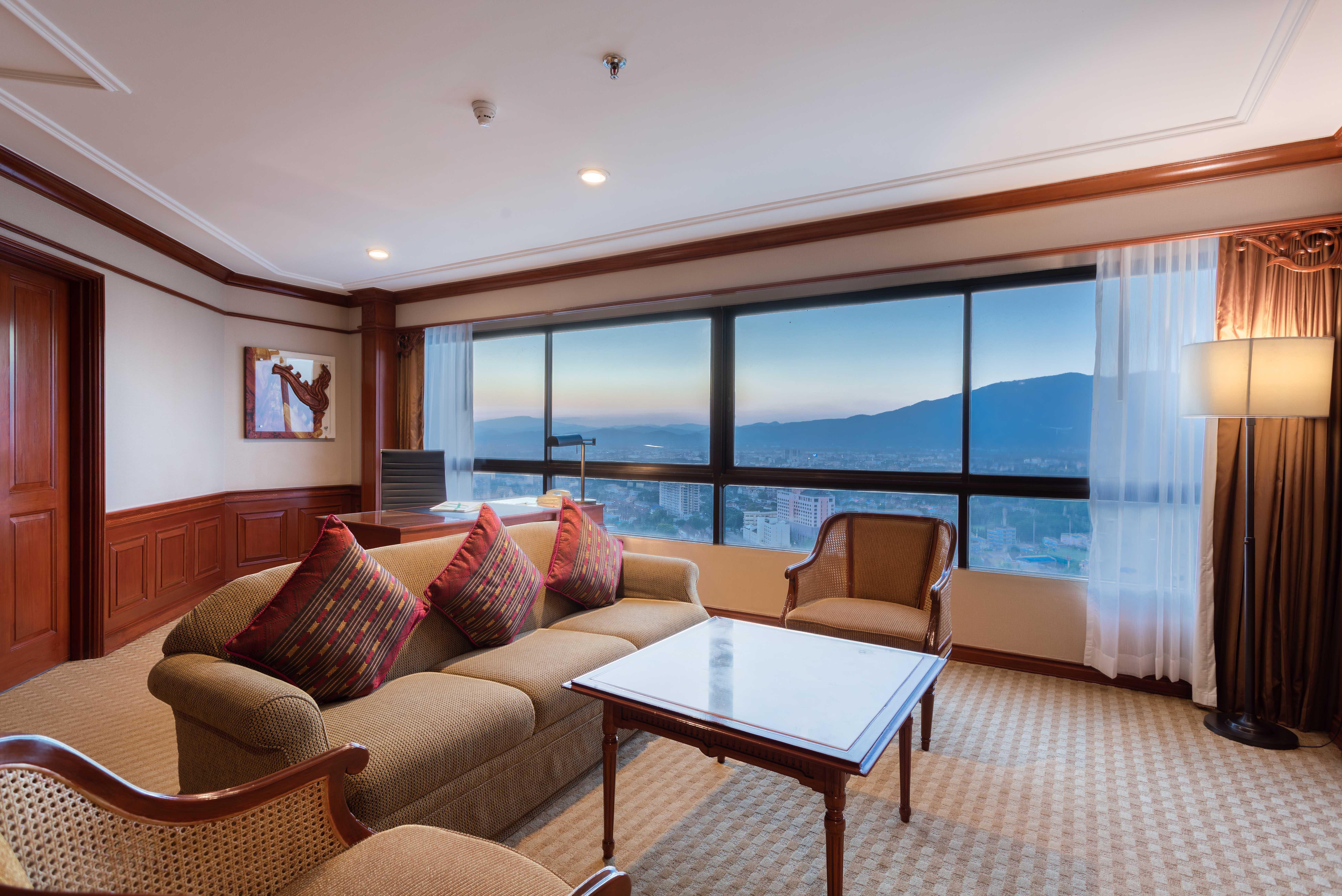 Centara Riverside Hotel Chiang Mai Buitenkant foto