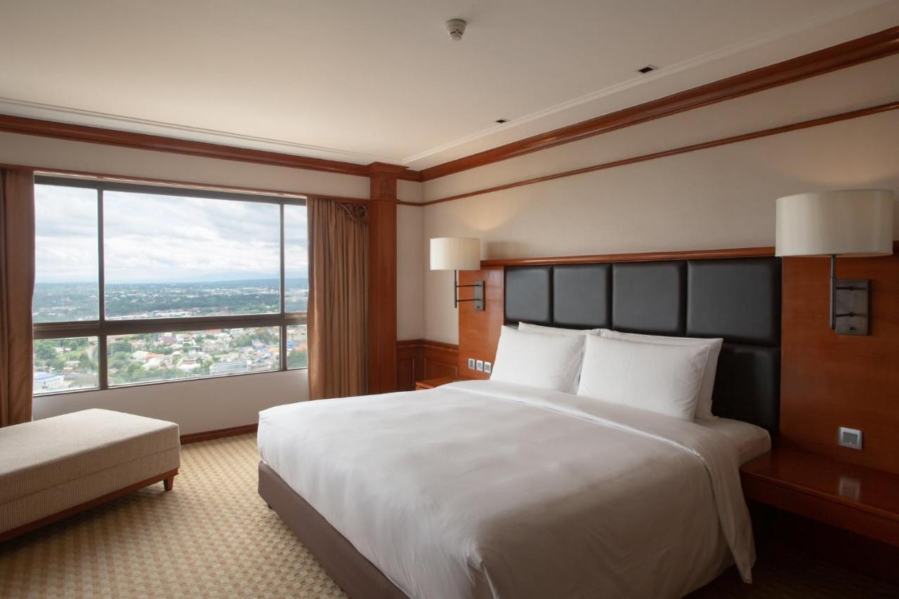 Centara Riverside Hotel Chiang Mai Buitenkant foto