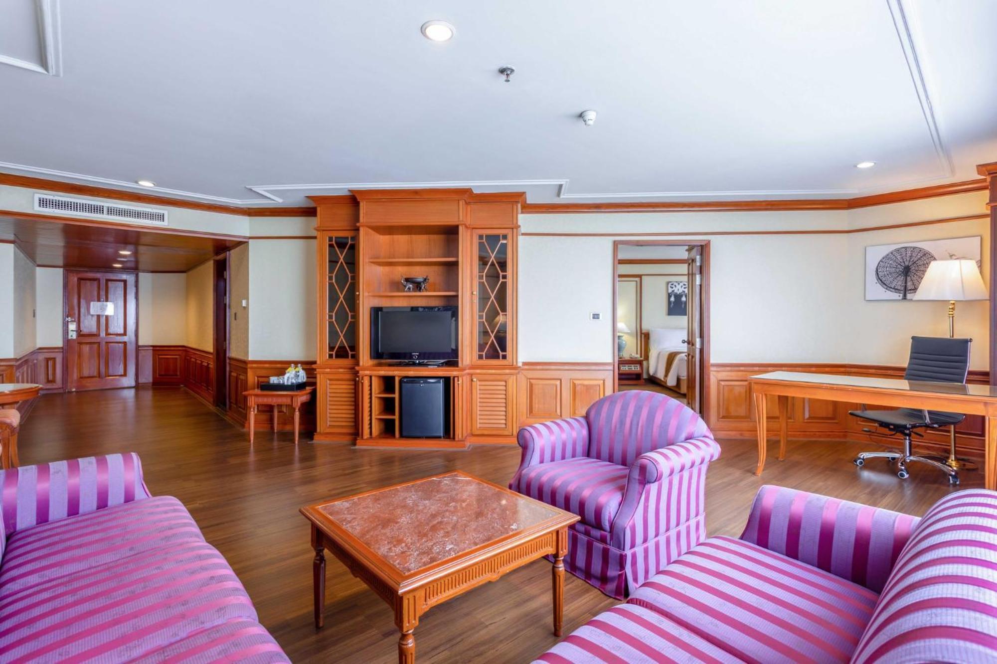 Centara Riverside Hotel Chiang Mai Buitenkant foto